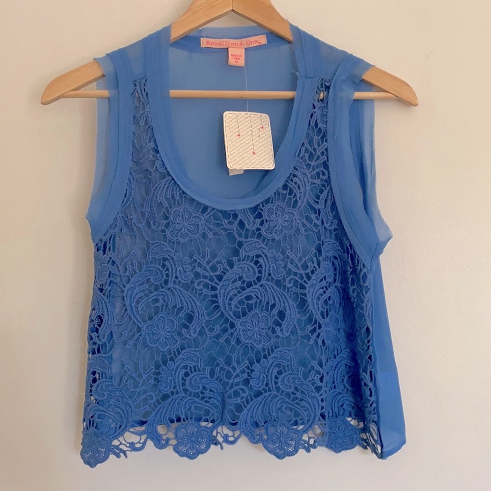 Lace crop top